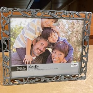 Lace pattern picture frame  8 x 10